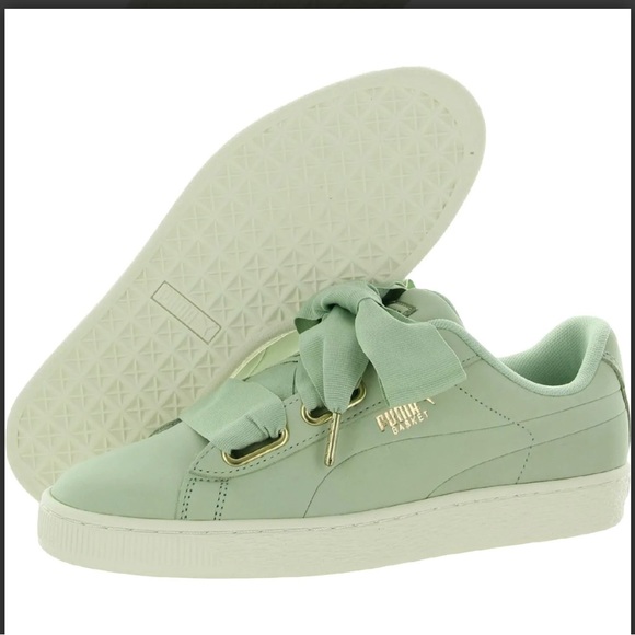 PUMA BASKET HEART SOFT Sneakers - Picture 2 of 14